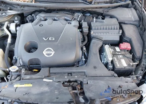 2011 Nissan Maxima 3.5 S z USA, uszkodzony, nr VIN 1N4AA5AP7BC834154